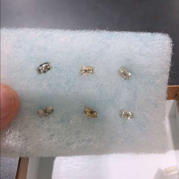 Heart & Pearl Earrings - Set of 3 - Picture 6 of 7